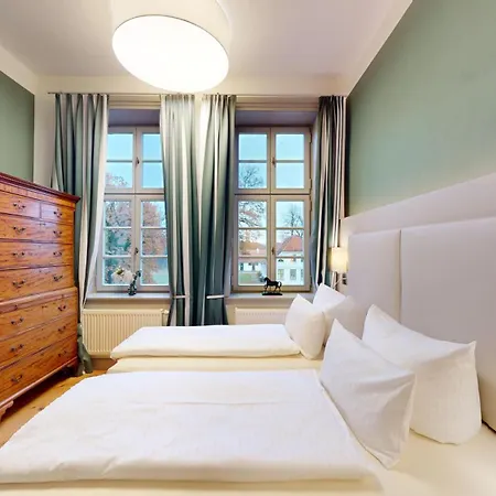 ホテル Peter's Redefin